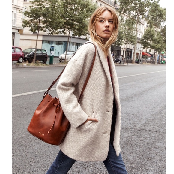 SEZANE Cognac Rich Brown Glossy Leather Crossbody Bucket Bag Farrow Shoulder Bag - Picture 3 of 17